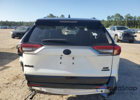 2020 Toyota Rav4 Xse from USA, damaged, VIN JTMEWRFV4LD543277